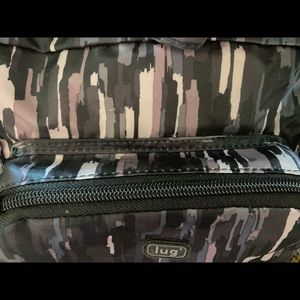 Lug Propeller Packable Duffle in Riverwalk Black. Never used. Approx 22”